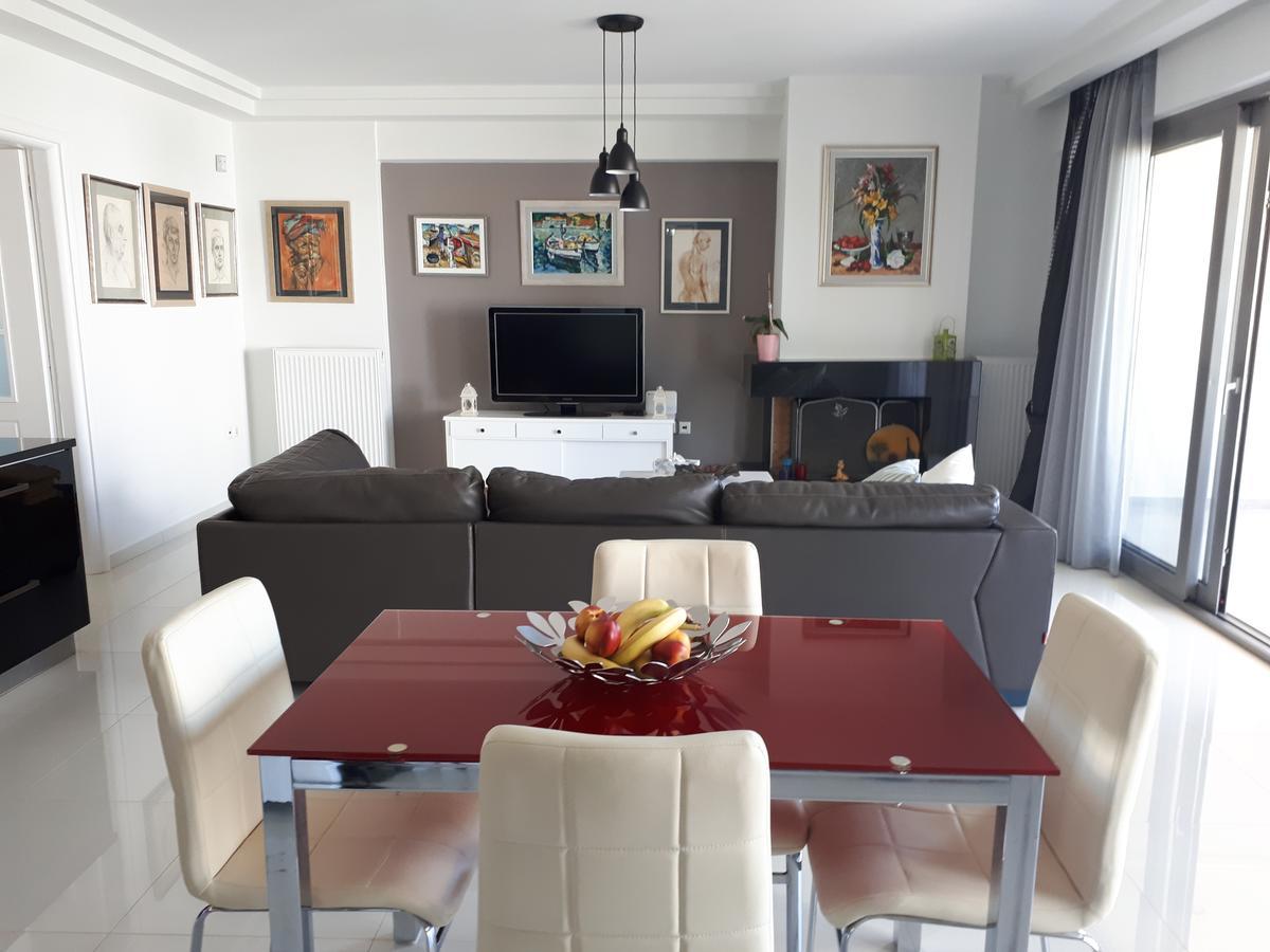Apartament Luxurious House Near The Sea Pórto Ráfti Zewnętrze zdjęcie