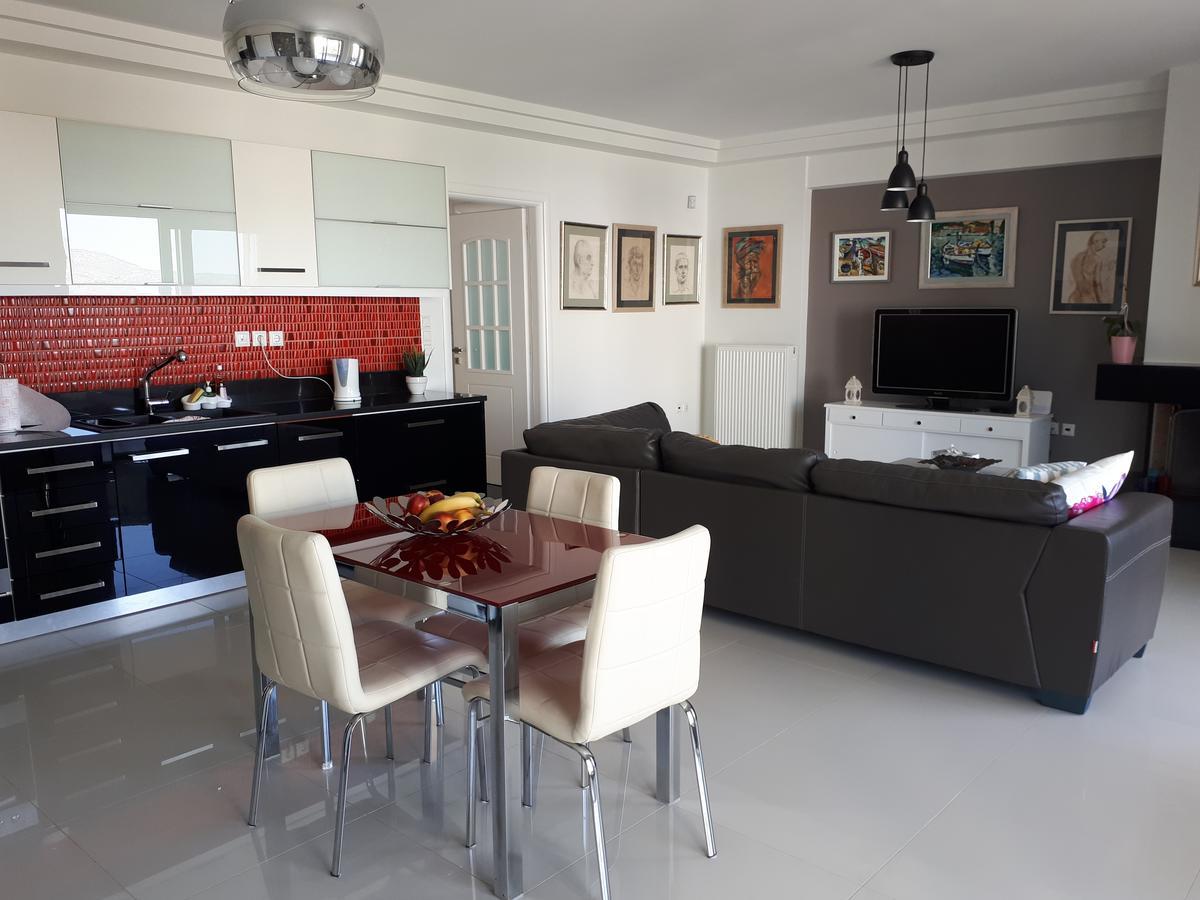 Apartament Luxurious House Near The Sea Pórto Ráfti Zewnętrze zdjęcie